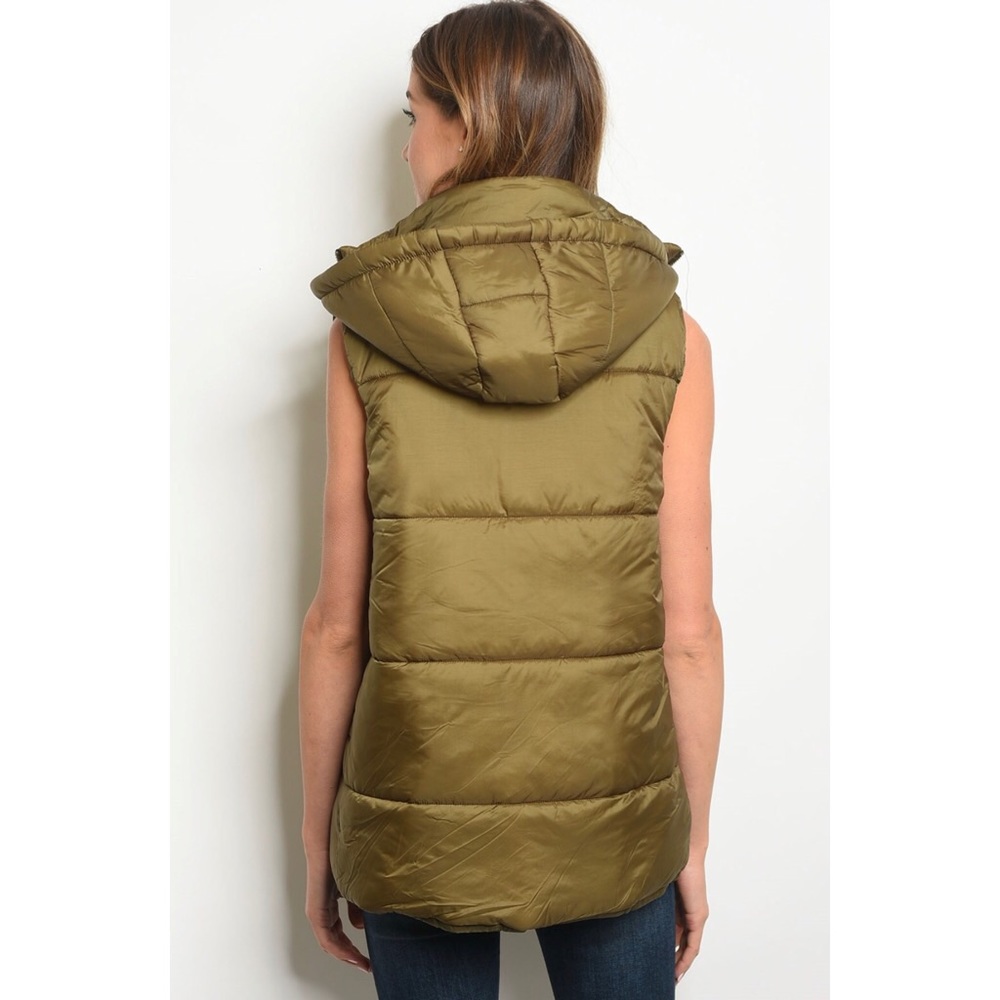🎀 HOODED VEST 🎀 - Picture 2 of 3